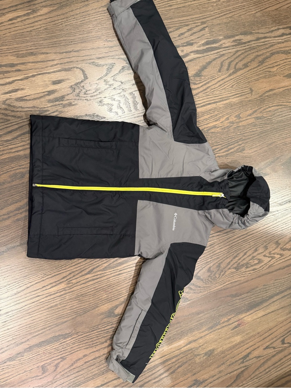 Columbia Kids Ski Hooded Jacket with Yellow Zipper